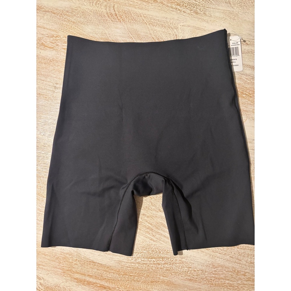 NWT 32 Degrees Layer Zero Shapewear Small‎ Black High Waisted Seamless Shorts
